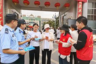 滕哈赫谈拉什福德：他知道顶级球员是如何踢球的，进球迟早会到来